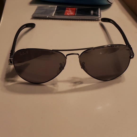 RAY BAN Grey Polarized Reflective Lenses - Picture 12 of 14